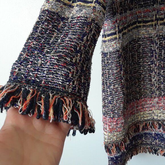 St. John Metallic Tweed Fringe Jacket Size 14 - Picture 10 of 13